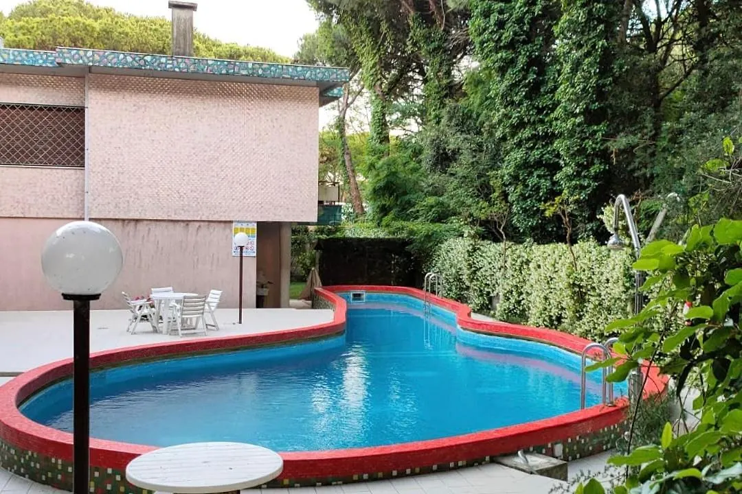 Apartment Appartamento Villa Alba Nel Cuore Della Pineta Lido di Jesolo